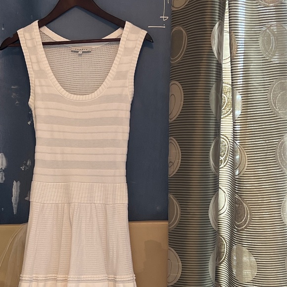 Sandro dress knee length - Picture 1 of 3